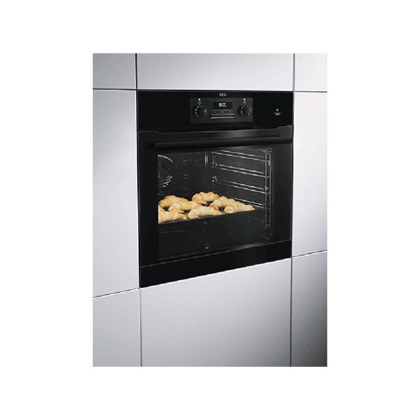 AEG BEB351111B fekete, beépíthető, sütőtér: 72L, légkeverés, sütő