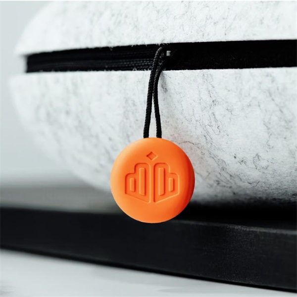 Backbone BB-CC-01-W-S One PlayStation Edition szürke hordtáska