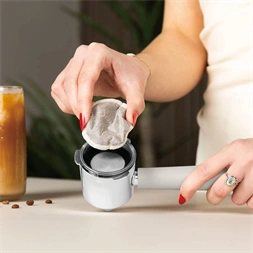 Berlinger Haus BH/9847 3in1 matt krém digitális espresso kávéfőző