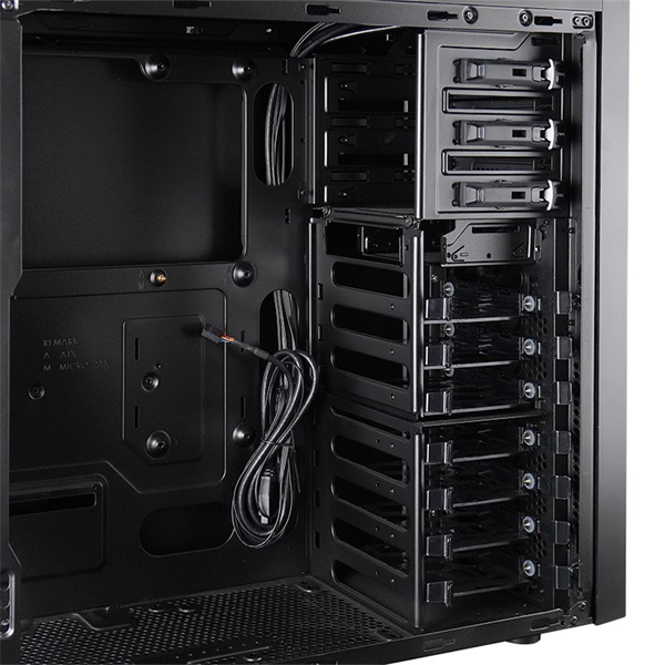 CHIEFTEC CW-01B-OP fekete (táp nélküli) ATX ház