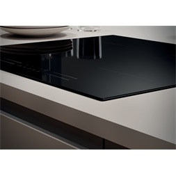 Candy CI642CMBB fekete, beépíthető, indukciós, főzőzóna: 4, beépíthető méret: 56cm, főzőlap