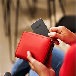 Chipolo CARD Spot Apple Find My fekete tárgykereső