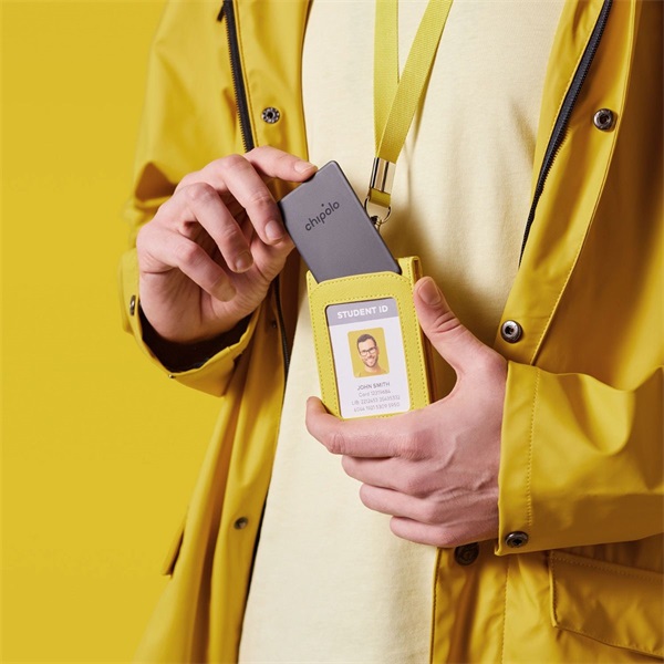 Chipolo CARD Spot Apple Find My fekete tárgykereső