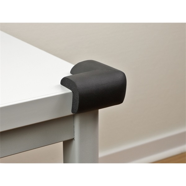 Delock 18396 56x56x33mm fekete öntapadós habszivacs sarokvédő