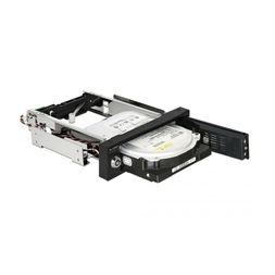 Delock 47191 5.25 Mobil Rack 3.5 SATA HDD-hez