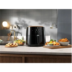 Electrolux EAF5B 700 fekete 5 L forrólevegős sütő (Újracsomagolt)
