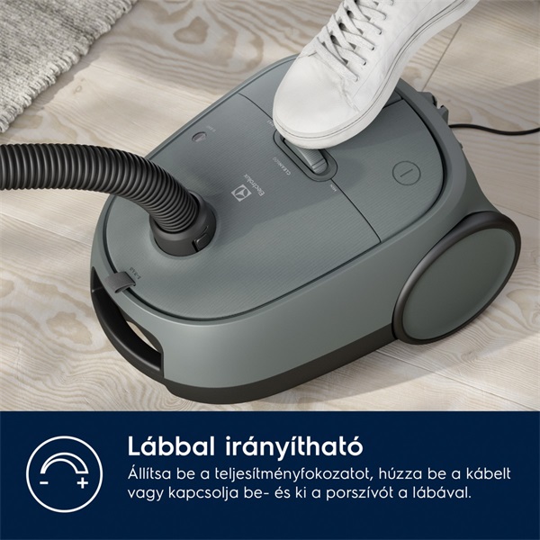 Electrolux EB61C1OG Clean 600 porzsákos porszívó