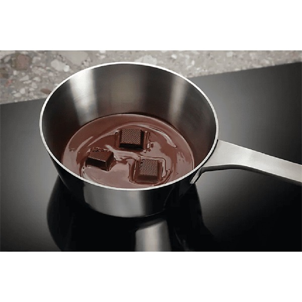 Electrolux EIV84550 fekete, beépíthető, indukciós, főzőzóna: 5, beépíthető méret: 75cm, főzőlap