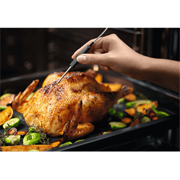 Electrolux EOA9S31WZ fekete, beépíthető, sütőtér: 70L, grill, légkeverés, sütő