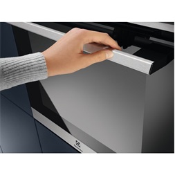 Electrolux EOD5C71X SteamBake fekete, beépíthető, sütőtér: 72L, grill, légkeverés, katalitikus, sütő