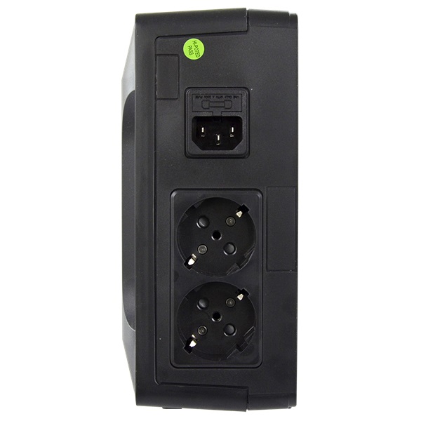 FSP NANO 800 VA szünetmentes tápegység