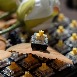 Gateron EF Silent Yellow - Halk Lineáris switch szett (10db)