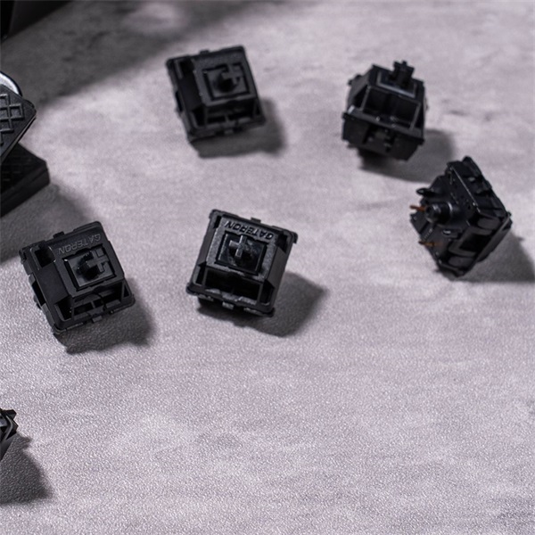 Gateron Oil King Linear Switch - Smooth prémium kapcsoló szett (10db)