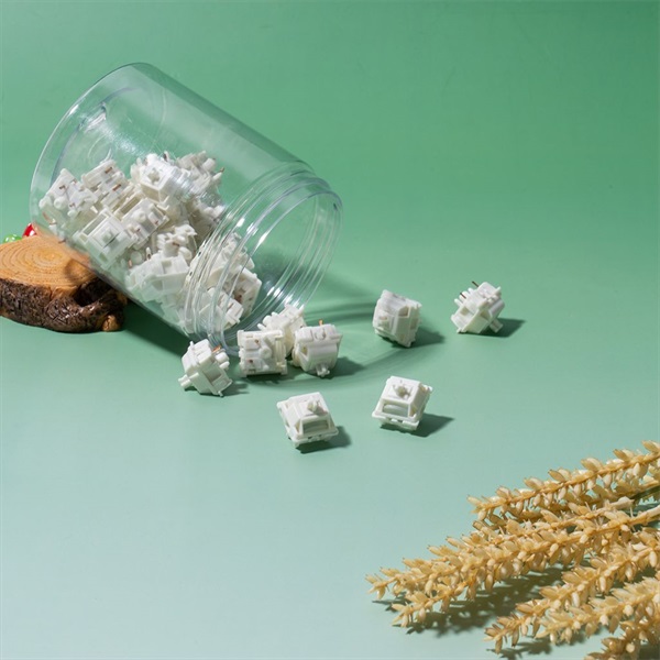 Gateron Smoothie - Full POM Lineáris switch (10db)