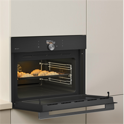 Gorenje BCM4058B fekete, beépíthető, sütőtér: 50L, grill, légkeverés, mikró kombinált sütő