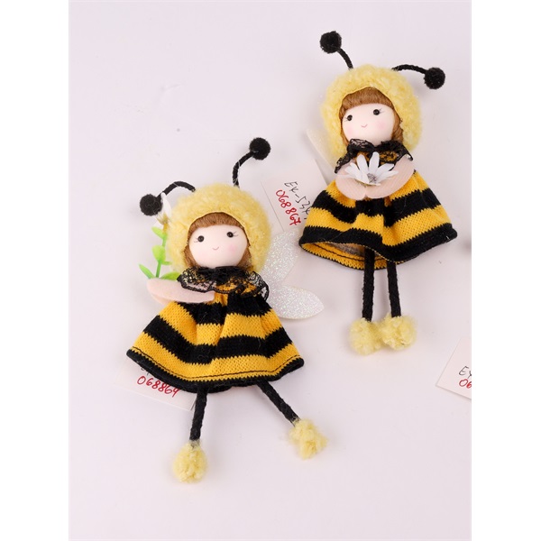 IRIS dekor akasztós méhecske lány+virág 2 féle szín 17cm