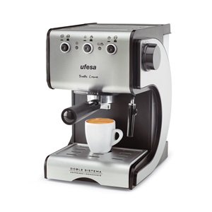 Kávé és teafőző gép