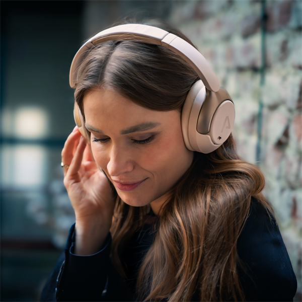 LAMAX HighComfort2 ANC aktív zajszűrős Bluetooth fehér fejhallgató