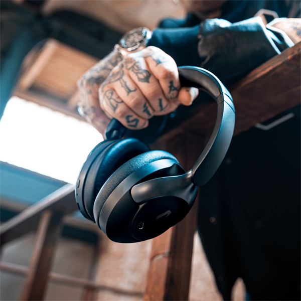 LAMAX HighComfort2 ANC aktív zajszűrős Bluetooth fekete fejhallgató