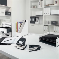 Leitz 180 fok Wow A4 8cm fekete iratrendező