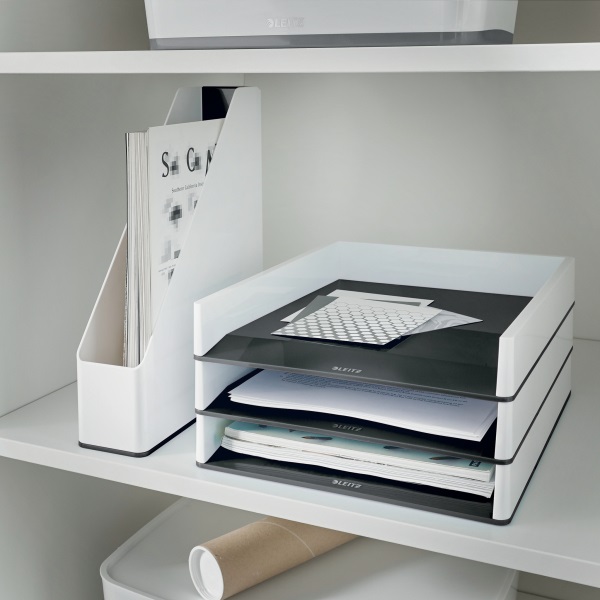 Leitz Wow kettős színhatású fekete iratpapucs