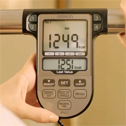 Omron BF 511 türkiz testösszetétel-elemző személymérleg