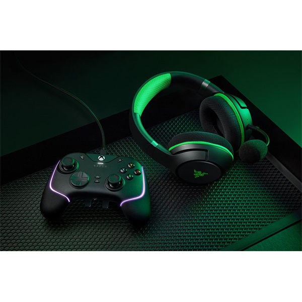 Razer RZ06-04010100-R3M1 Wolverine V2 Chroma Xbox Series X|S/Xbox One/PC vezetékes fekete kontroller