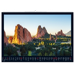 Realsystem 2026 Hegyek 6091-HE falinaptár