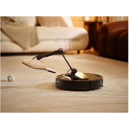 Roborock Saros Z70 fekete robotporszívó felmosóval és mechanikus karral