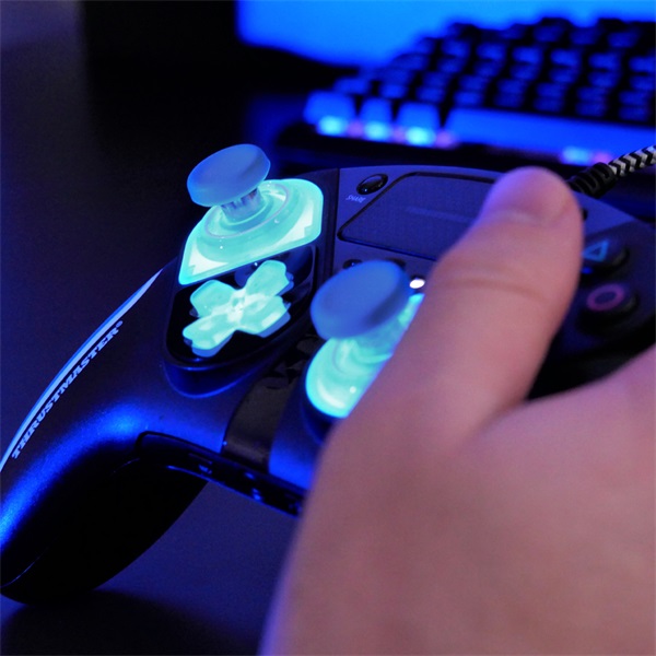 Thrustmaster 4160798 Eswap Crystal PS4 kék cserélhető modul