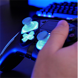 Thrustmaster 4160798 Eswap Crystal PS4 kék cserélhető modul