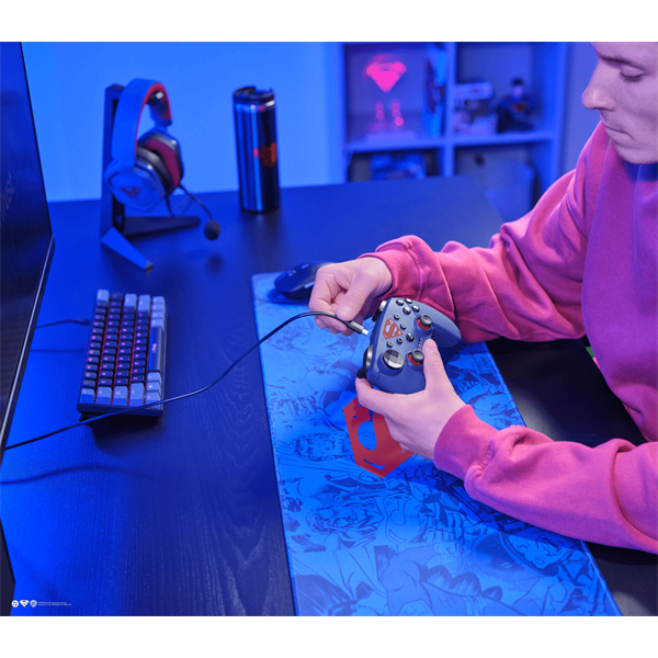 Trust 25744 GXT 542SM Muta Superman vezeték nélküli kontroller