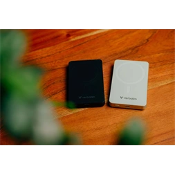 Verbatim 32227 Charge n Go Essentials 10000mAh fekete vezeték nélküli mágneses powerbank