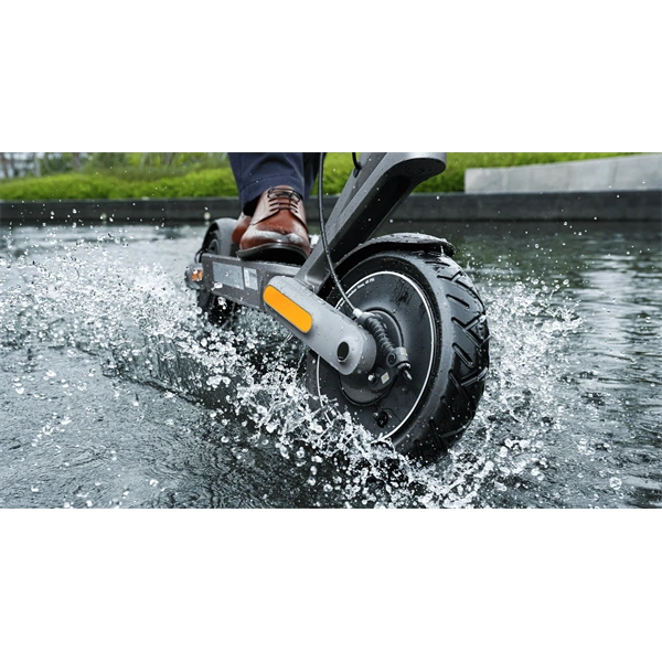 Xiaomi BHR5764GL Electric Scooter 4 Ultra EU elektromos roller