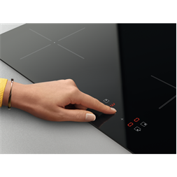 Zanussi ZITN641K fekete, beépíthető, indukciós, főzőzóna: 4, beépíthető méret: 56cm, főzőlap