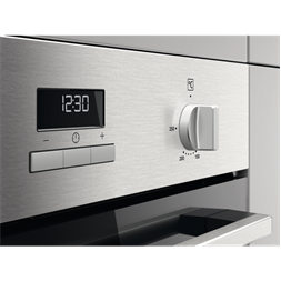 Zanussi ZOHEC2X2 inox, beépíthető, sütőtér: 65L, grill, légkeverés, sütő